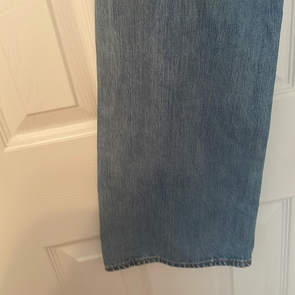 Old Navy Men's Famous Bootcut Blue Jeans EUC Size 31 x 32 Zip Fly Lighter Wash - Picture 5 of 7